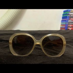 💯AUTHENTIC GUCCI OVERSIZED SUNGLASSES
